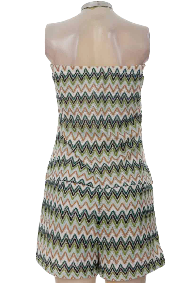 Vestido / Enterizo color Verde - Praia