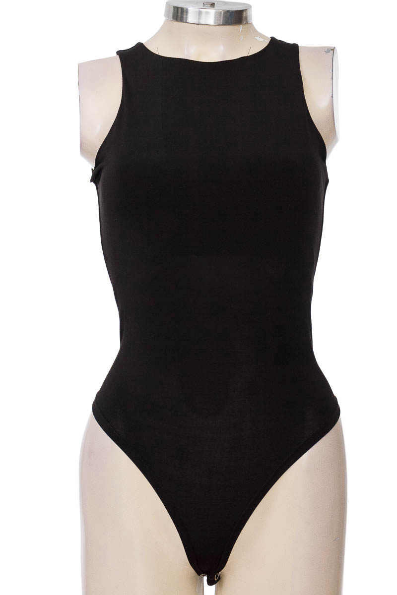 Top / Camiseta color Negro - Free Spirit