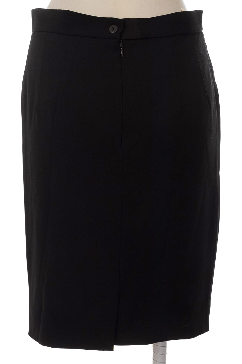 Falda color Negro - Xerxes