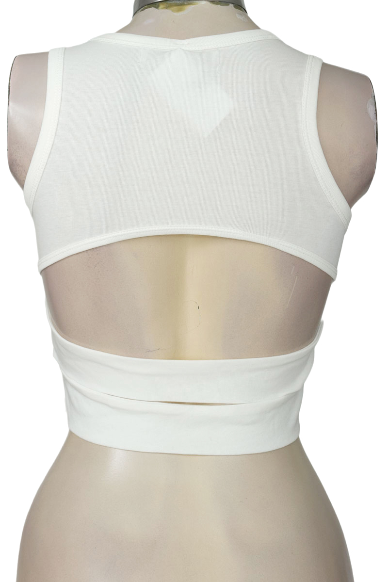 Top / Camiseta color Blanco - Closeando