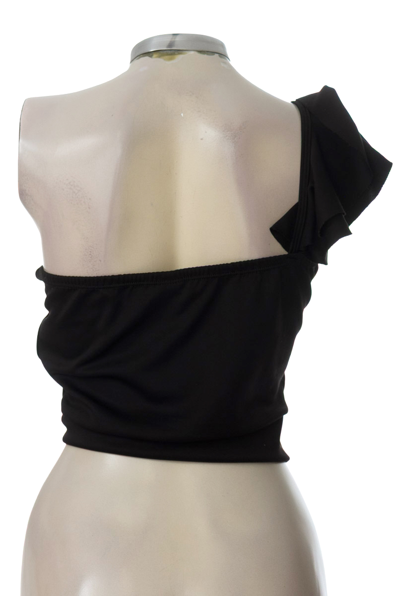 Top / Camiseta color Negro - Azul