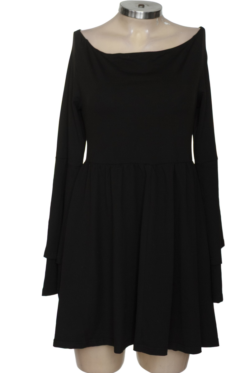 Vestido / Enterizo color Negro - Closeando