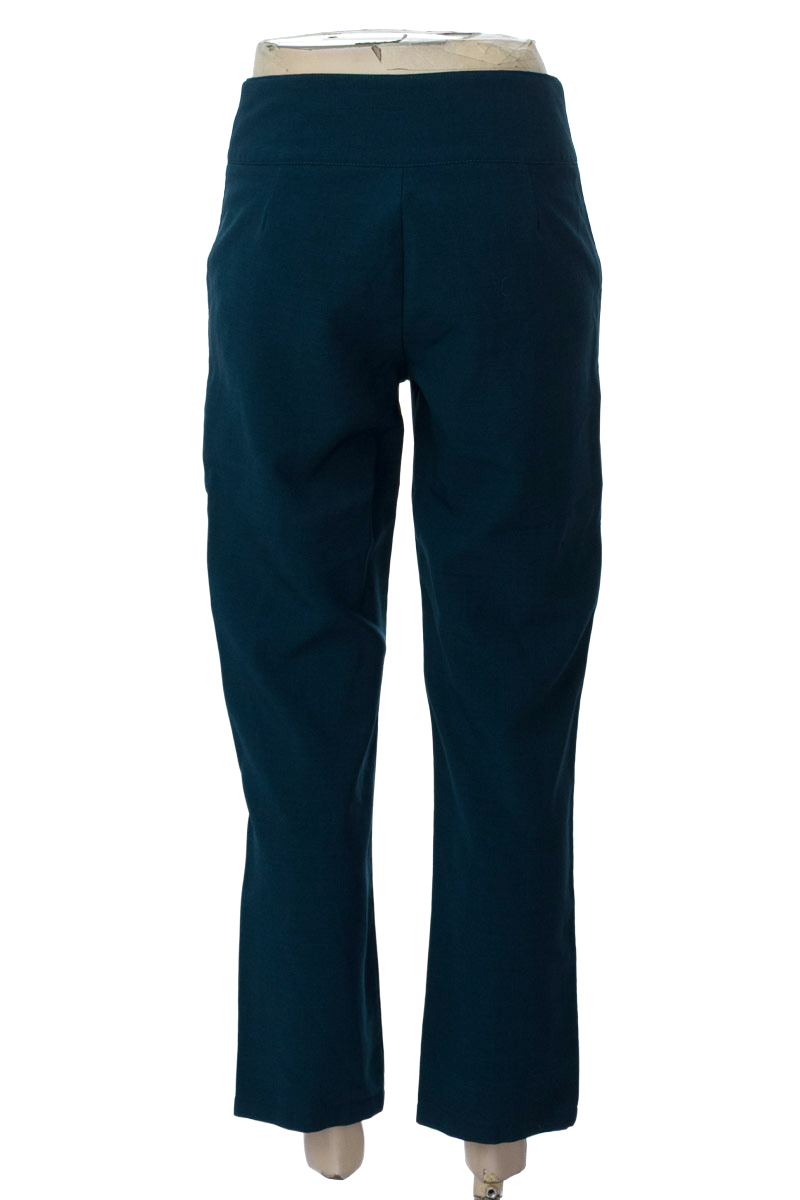 Pantalones color Verde - Closeando