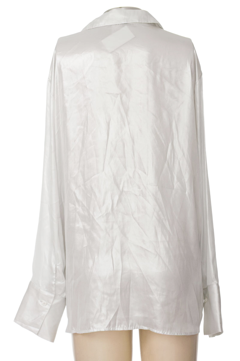 Blusa color Plateado - Divided by H&M