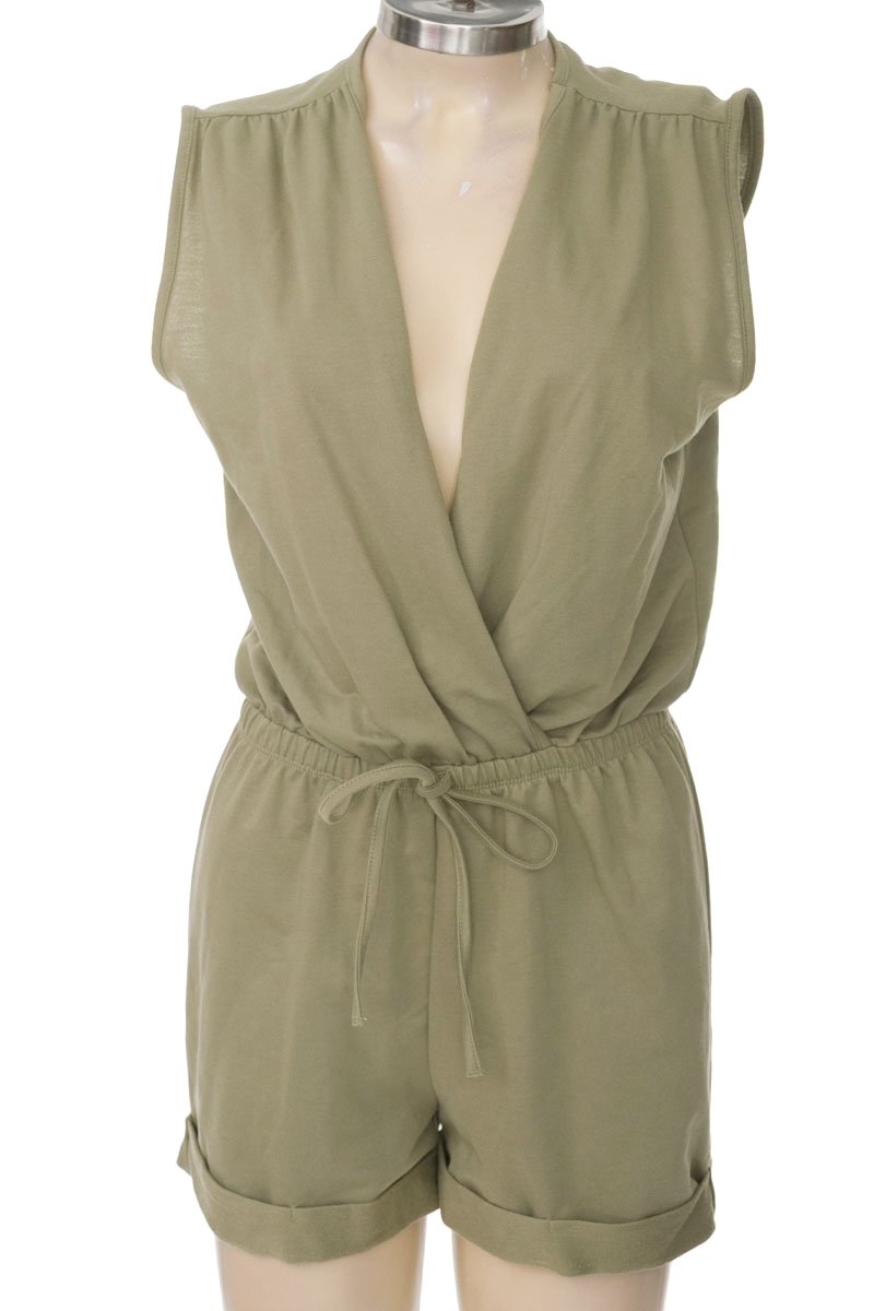 Vestido / Enterizo color Verde - Loguin