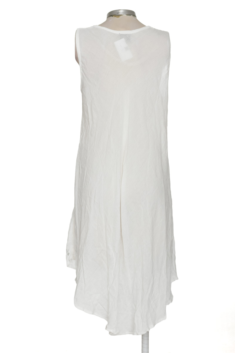 Vestido / Enterizo color Blanco - DNG