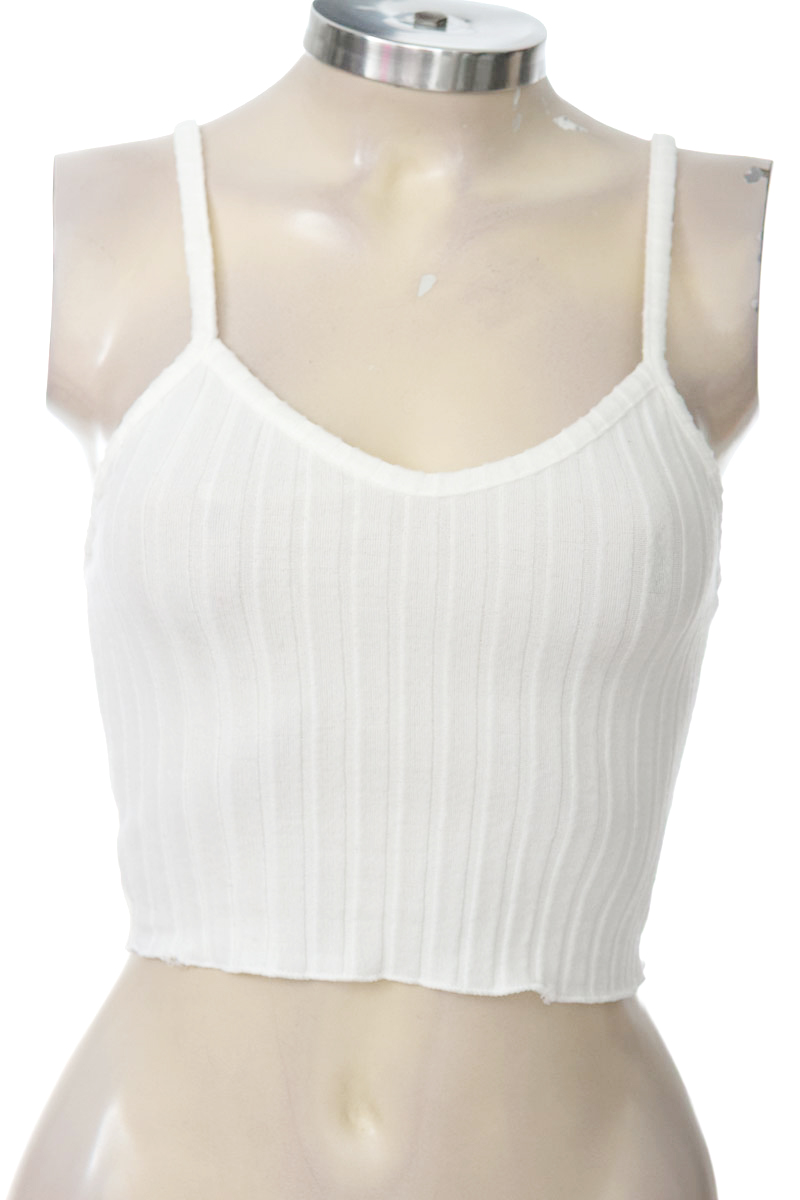 Top / Camiseta color Blanco - Closeando