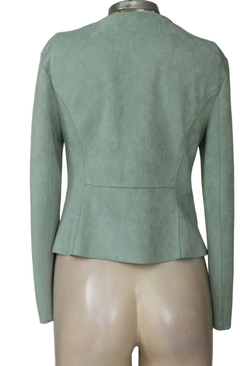 Chaqueta / Abrigo color Verde - Stradivarius