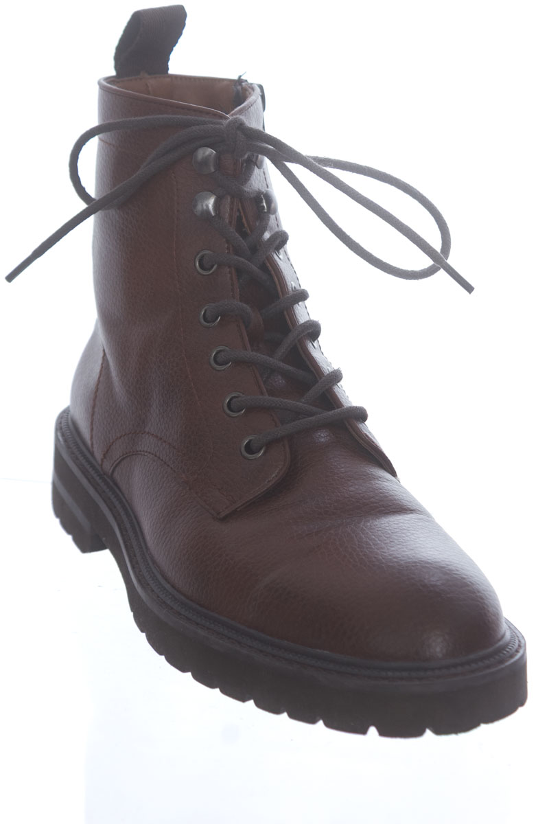 Zapato color Café - H&M