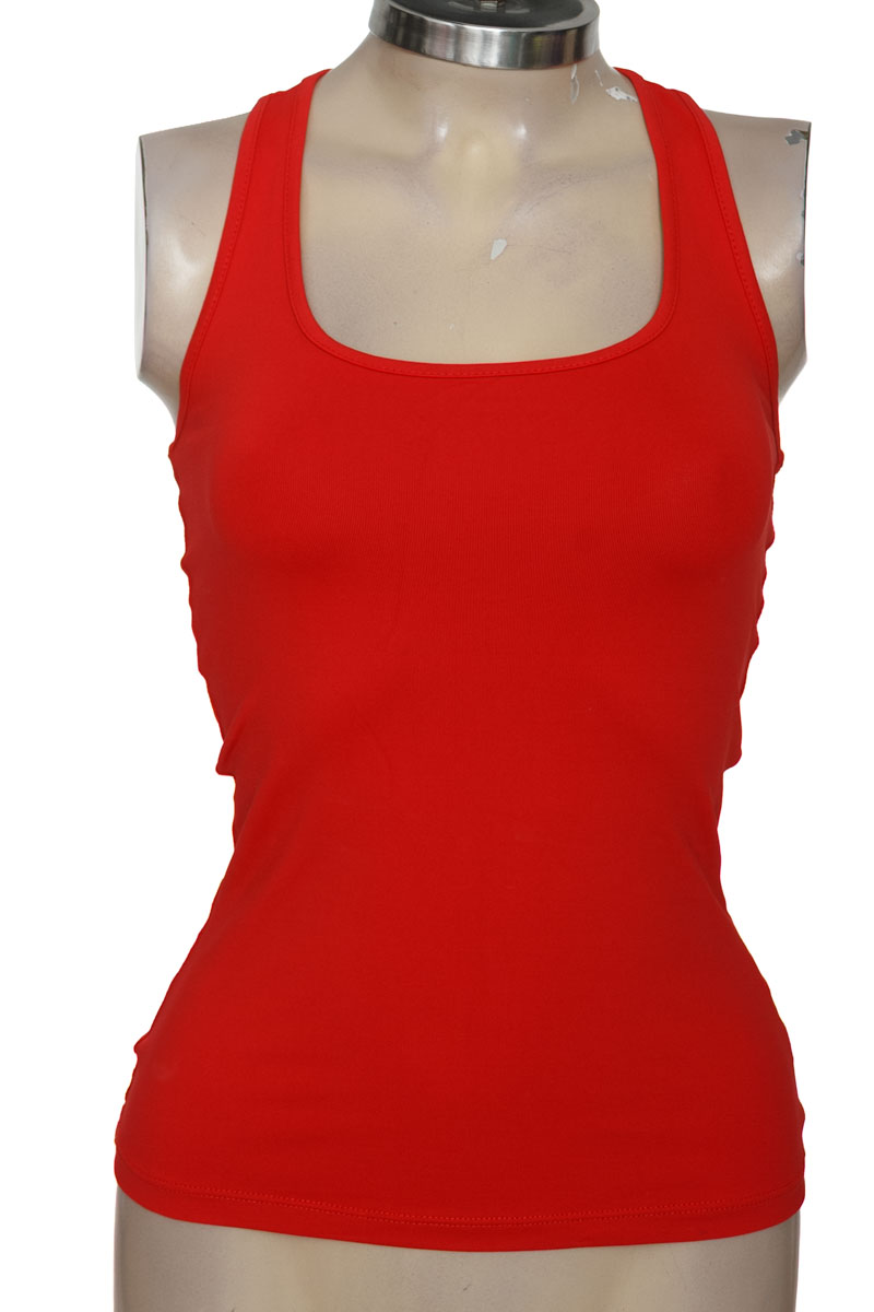 Top / Camiseta color Rojo - Studio F