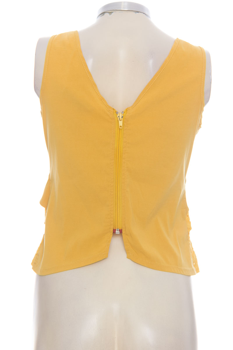 Top / Camiseta color Mostaza - Canela
