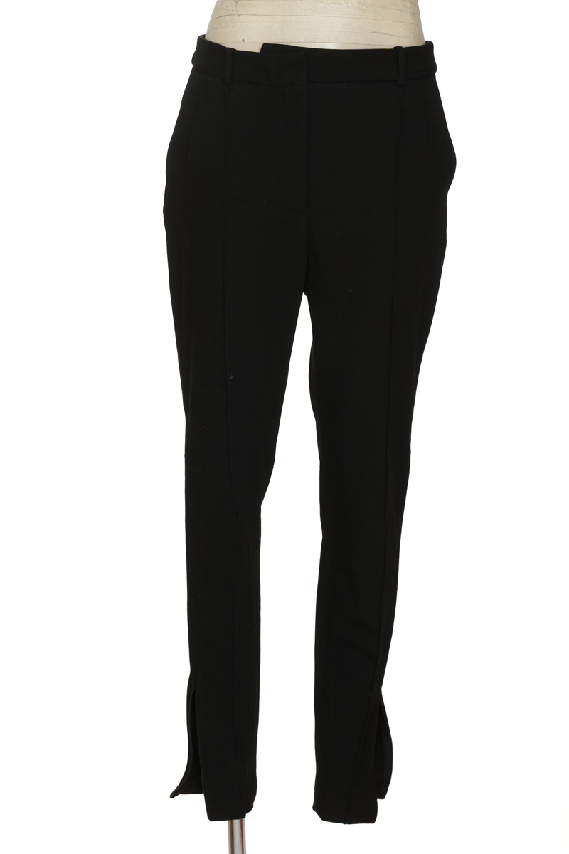 Pantalones color Negro - Zara