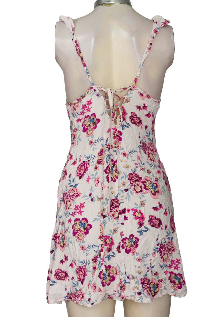 Vestido / Enterizo color Rosado - Sybilla