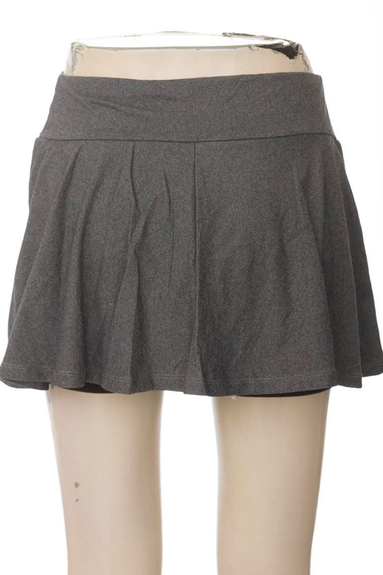 Ropa Deportiva / Salida de Baño color Gris - Belife