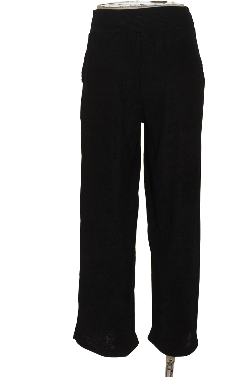Pantalones color Negro - Closeando