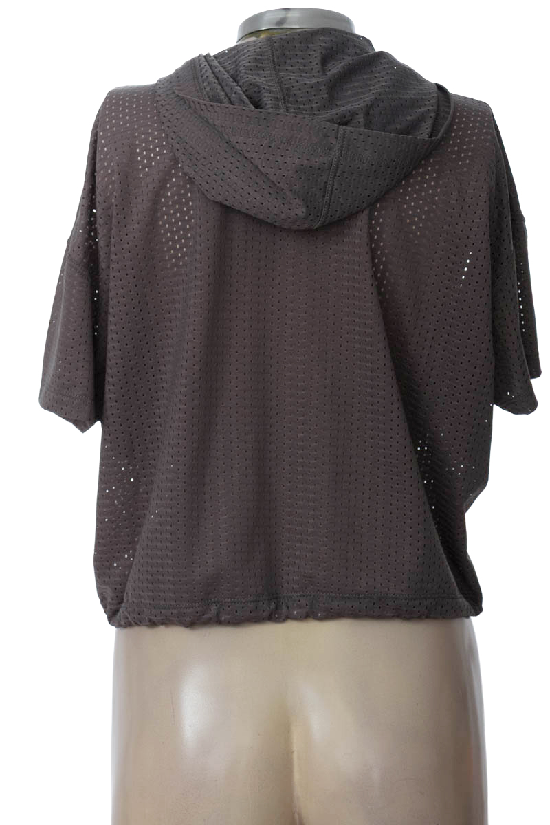 Ropa Deportiva / Salida de Baño color Gris - Clover