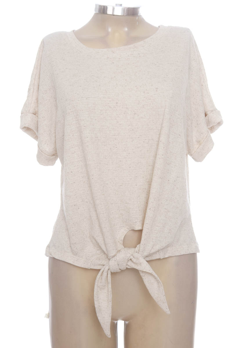 Blusa color Beige - Ver