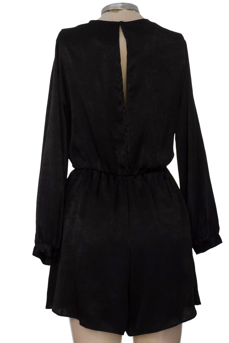 Vestido / Enterizo color Negro - Zara