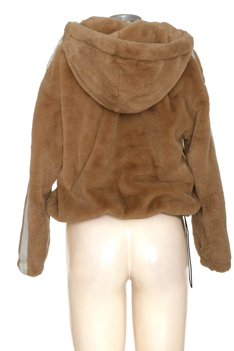 Chaqueta / Abrigo color Café - Bershka