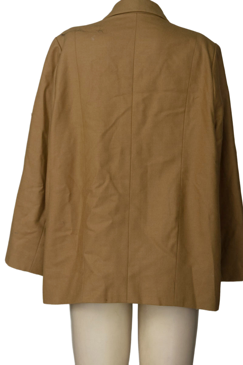 Chaqueta / Abrigo color Beige - Closeando