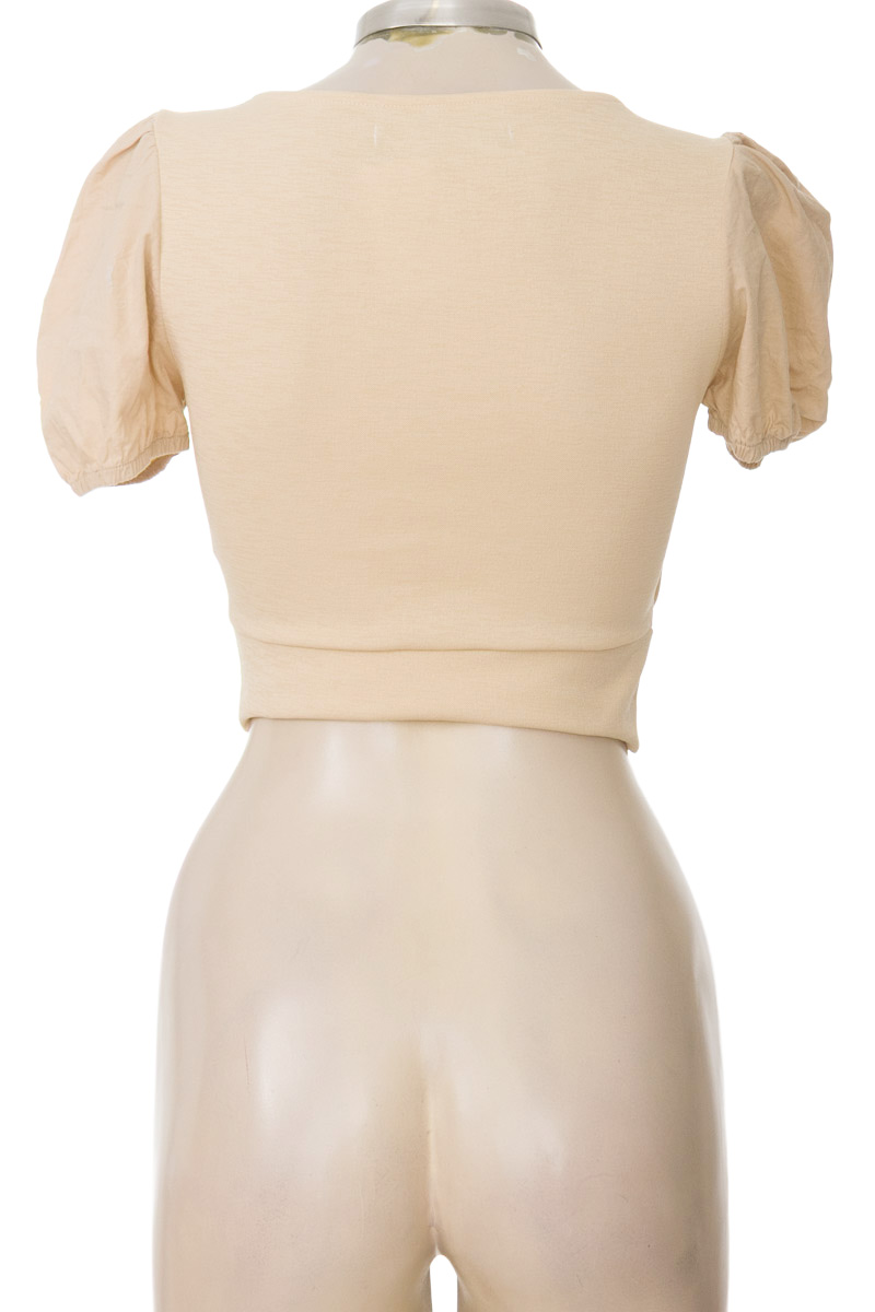 Top / Camiseta color Beige - Flashy