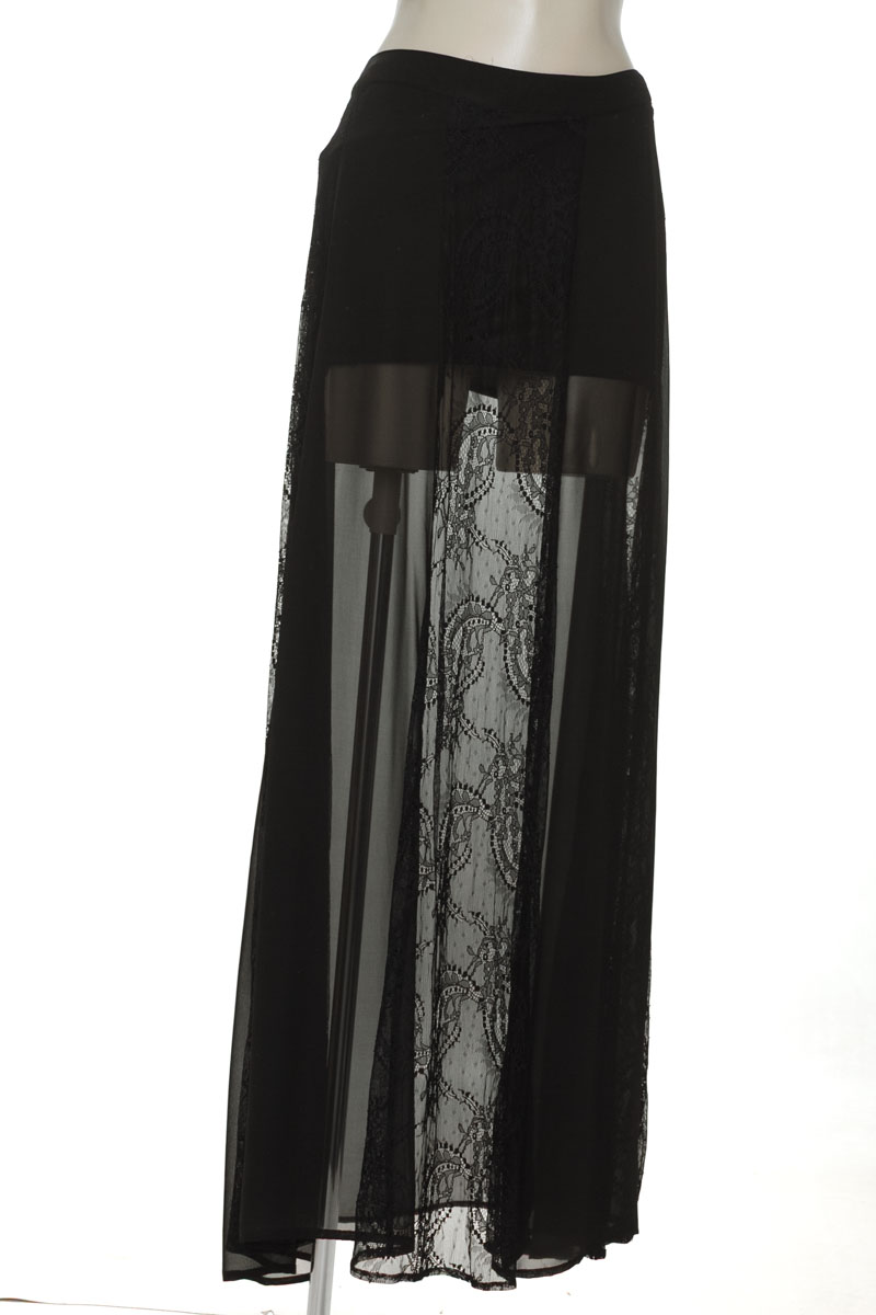 Falda color Negro - Bershka