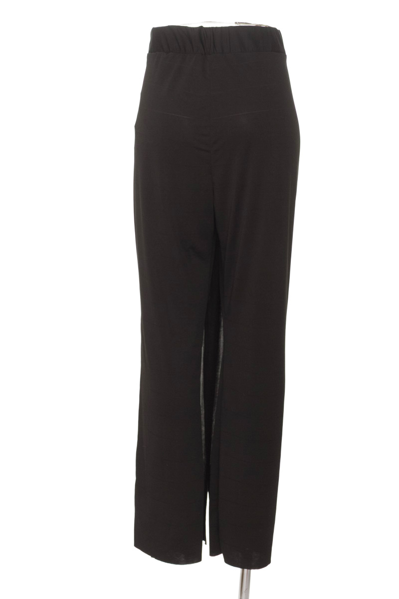 Pantalones color Negro - Closeando