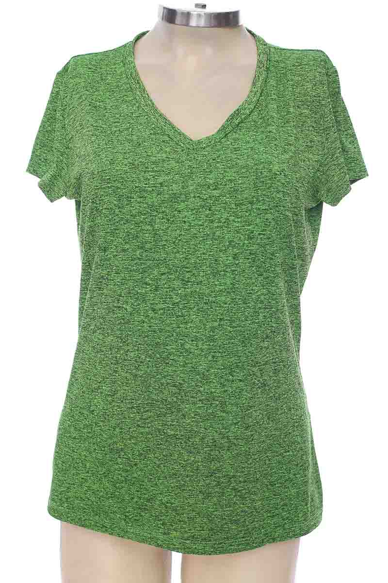 Ropa Deportiva / Salida de Baño color Verde - Facol | Closeando