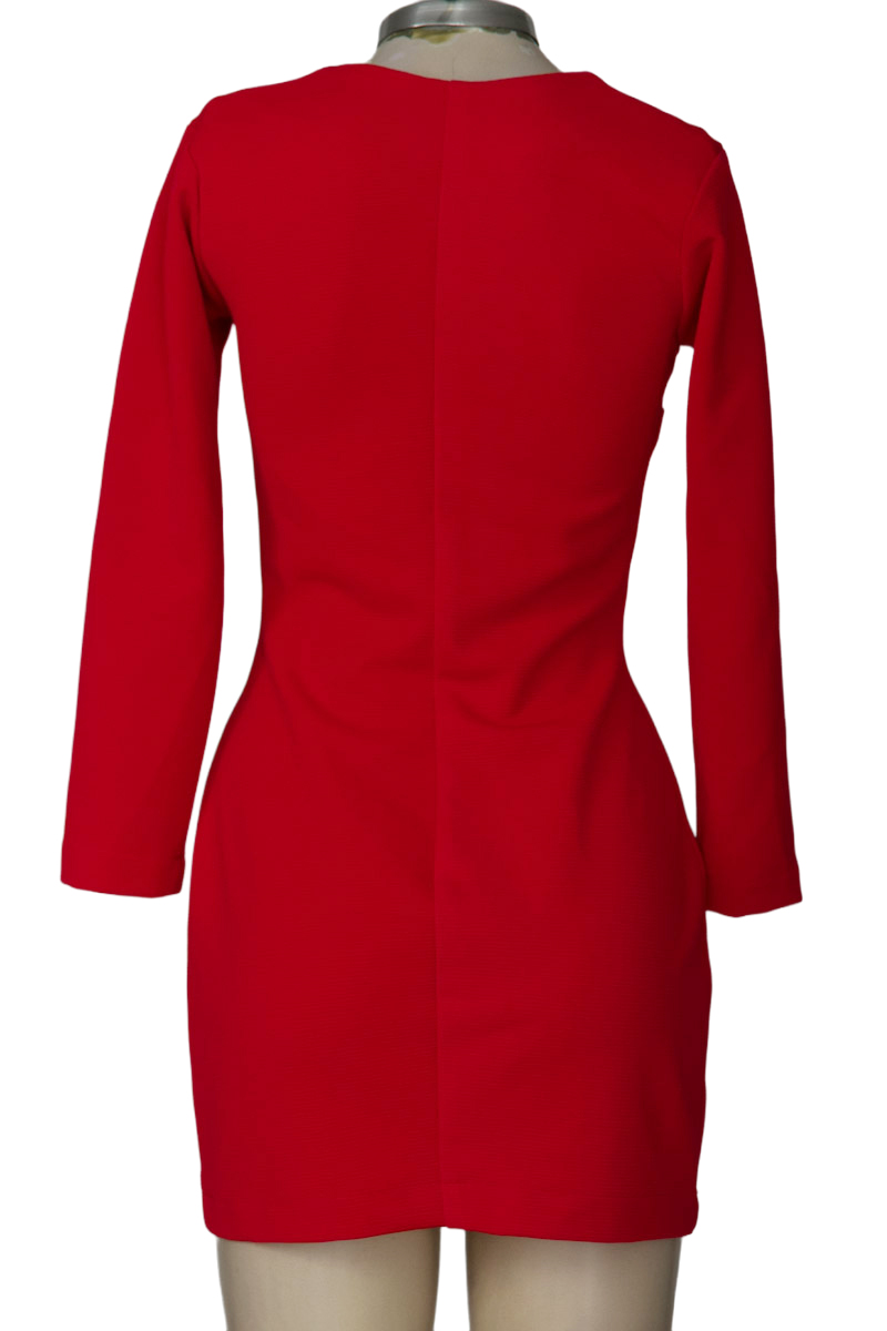 Vestido / Enterizo color Rojo - Closeando