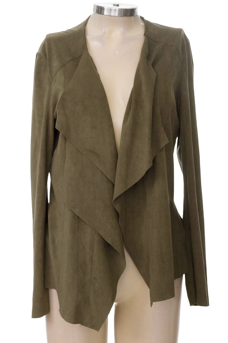 Chaqueta / Abrigo color Verde - MNG