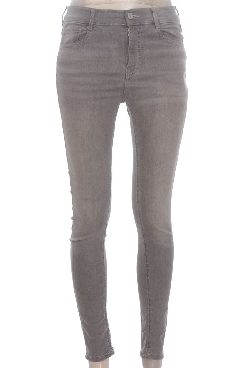 Pantalones color Gris - Pull & Bear