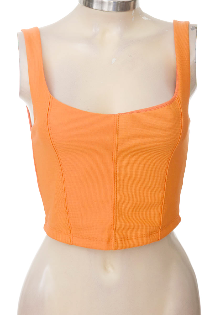 Top / Camiseta color Naranja - Stradivarius