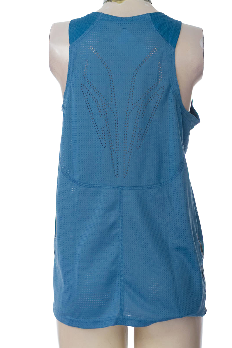 Ropa Deportiva / Salida de Baño color Azul - Wkd