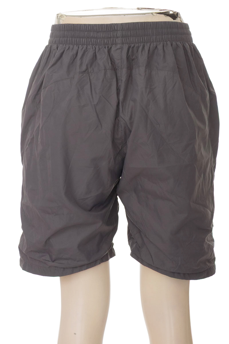 Ropa Deportiva color Gris - Sport