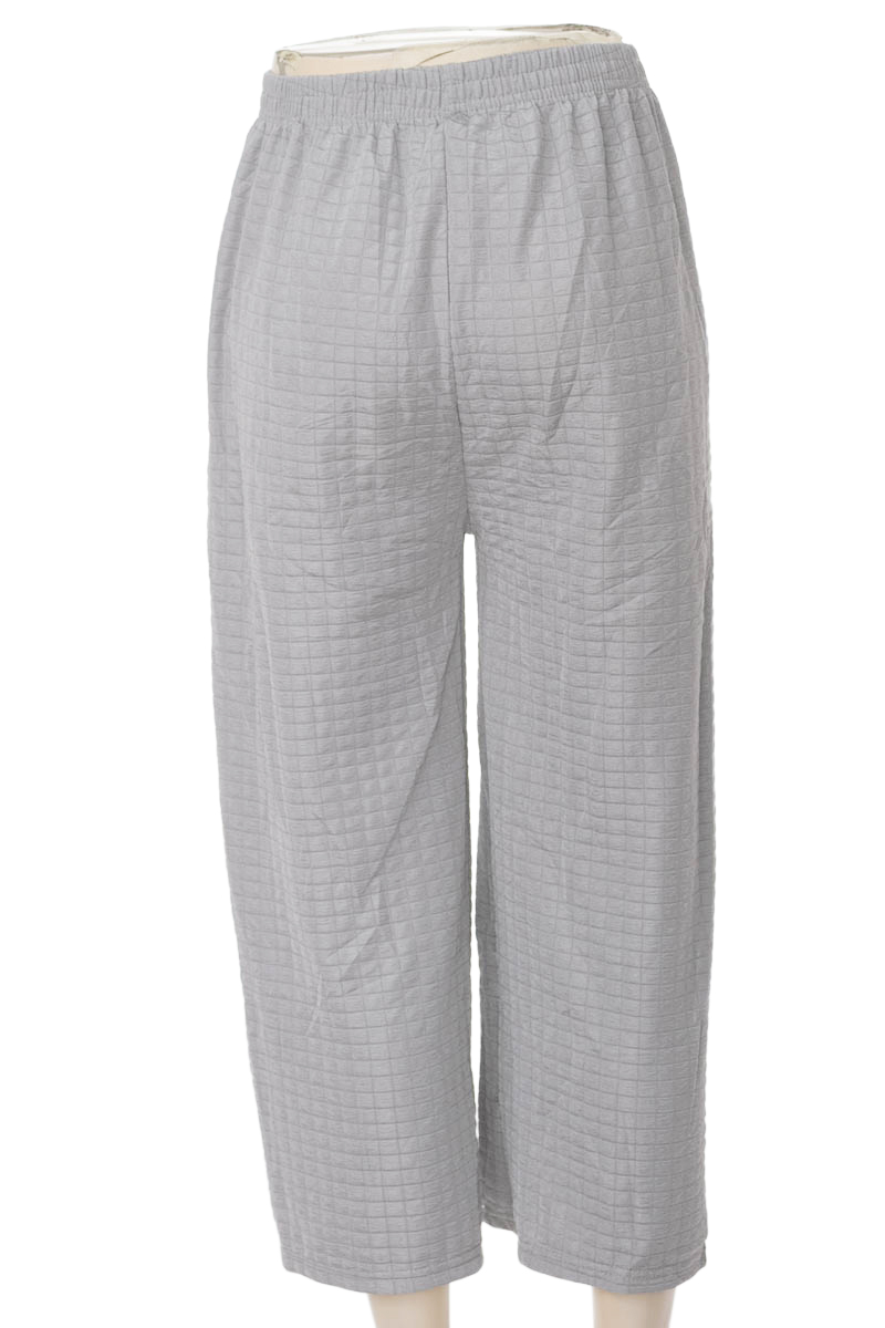 Pantalones color Gris - Closeando