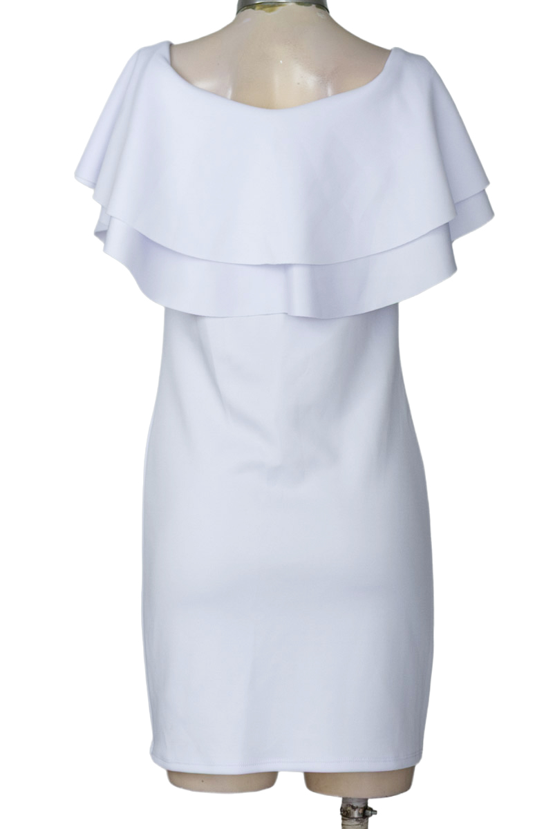 Vestido / Enterizo color Blanco - Closeando