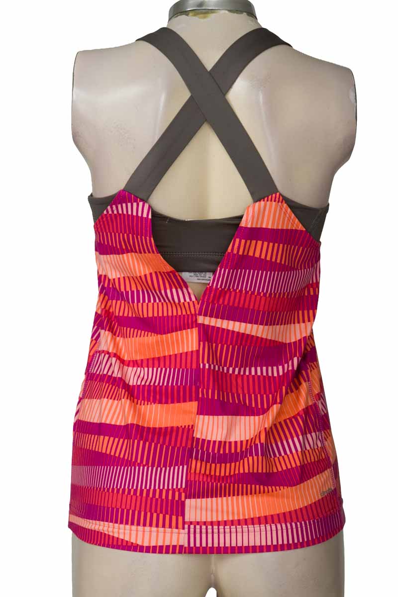 Ropa Deportiva / Salida de Baño color Estampado - Adidas