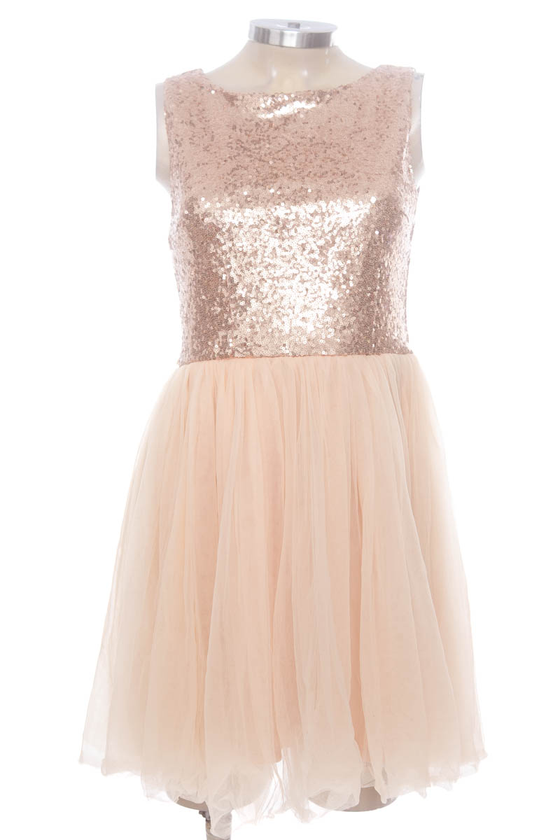 Vestido / Enterizo color Rosado - Red Clover