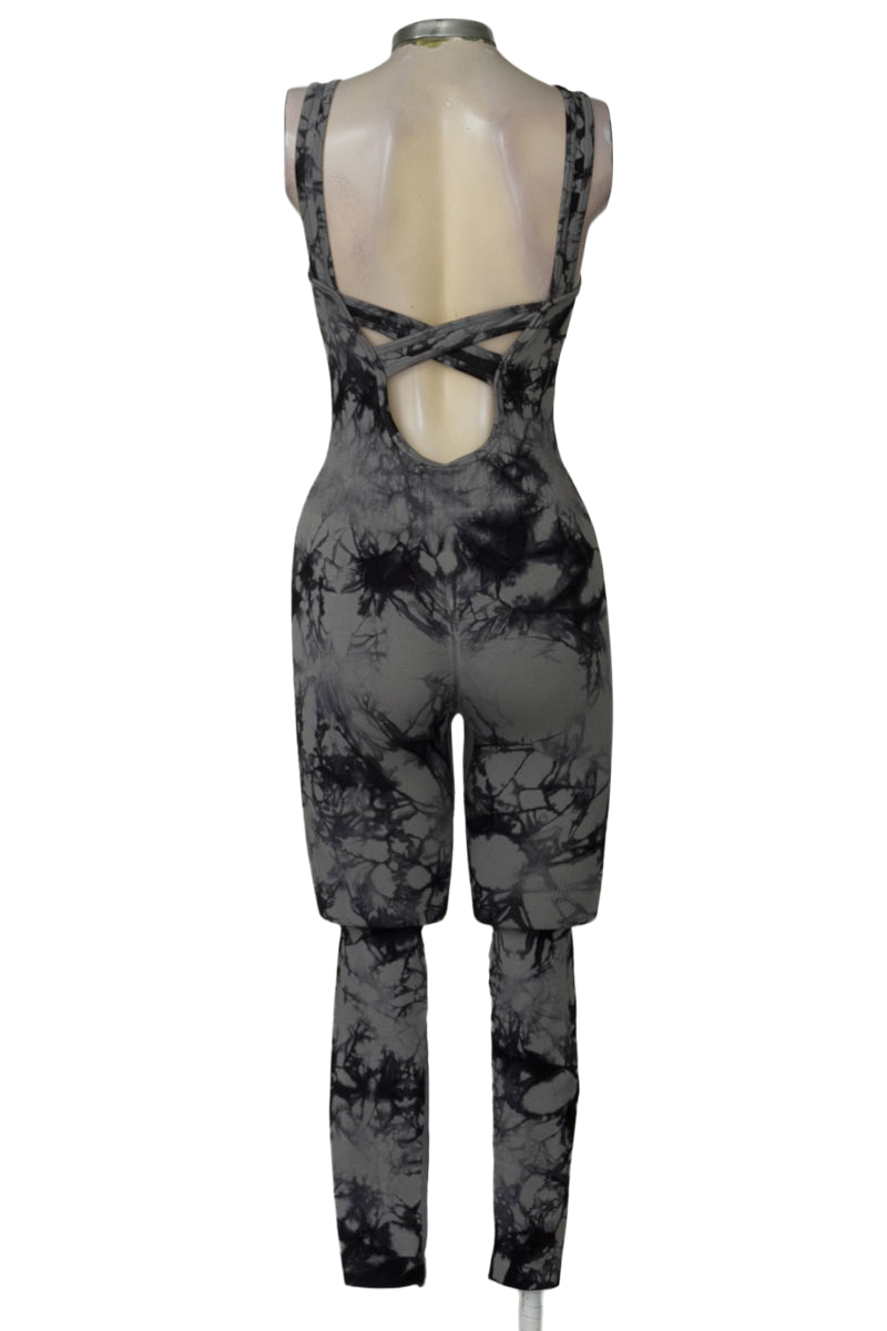 Vestido / Enterizo color Gris - Closeando