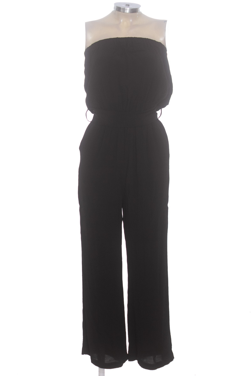 Vestido / Enterizo color Negro - Oysho 