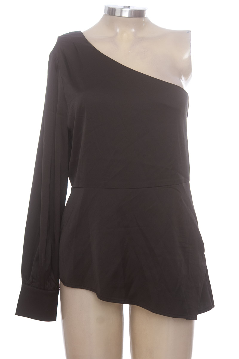 Blusa color Negro - Santa María