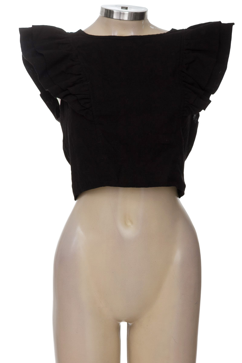 Top / Camiseta color Negro - Believe