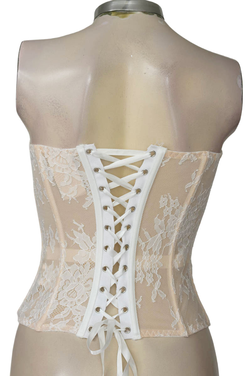 Top / Camiseta color Beige - Closeando