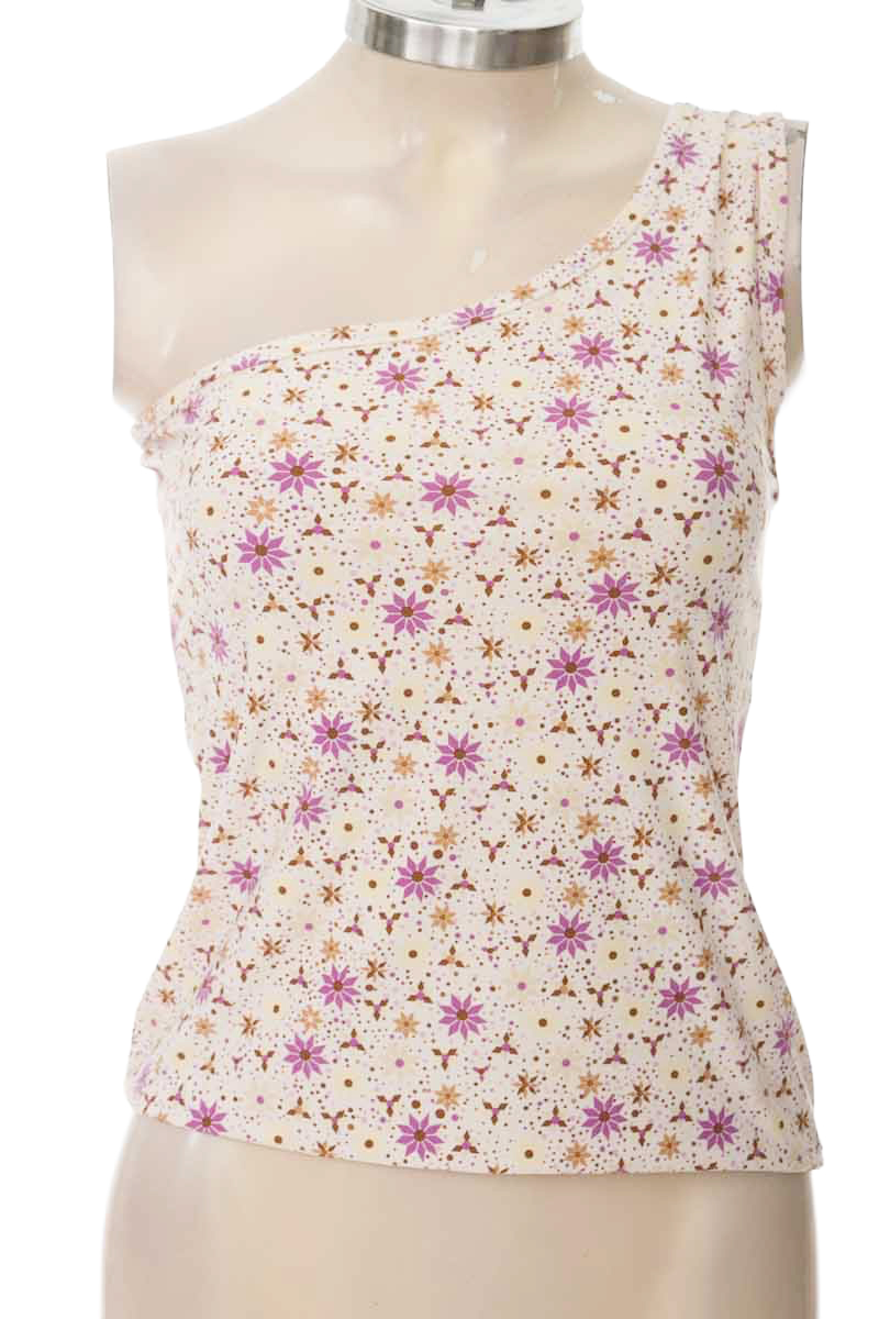 Top / Camiseta color Beige - Closeando