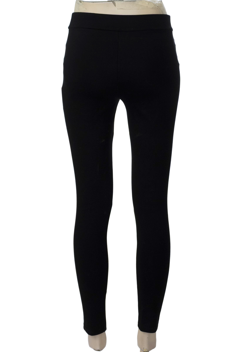 Pantalones color Negro - Zara