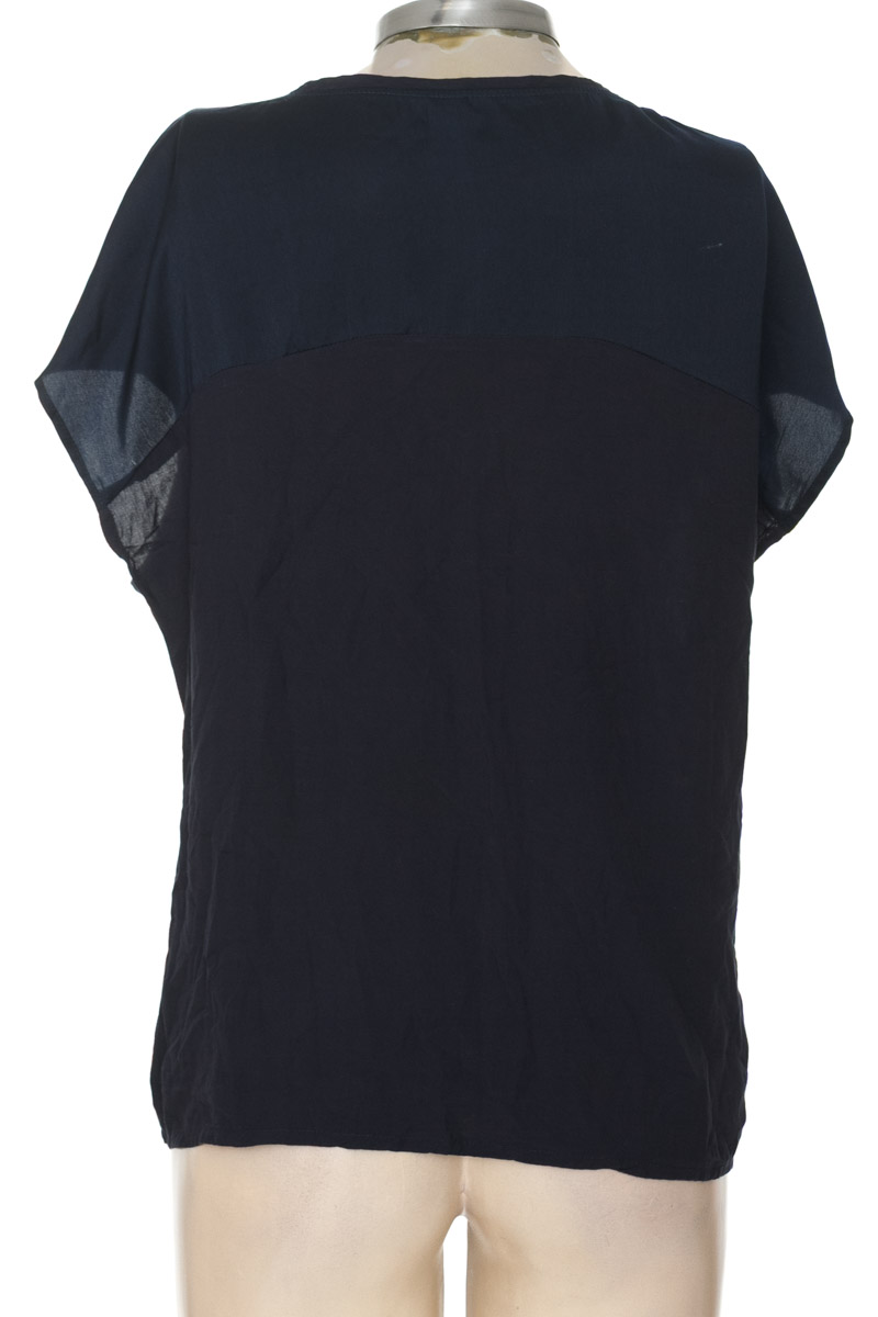 Top / Camiseta color Azul - Gef