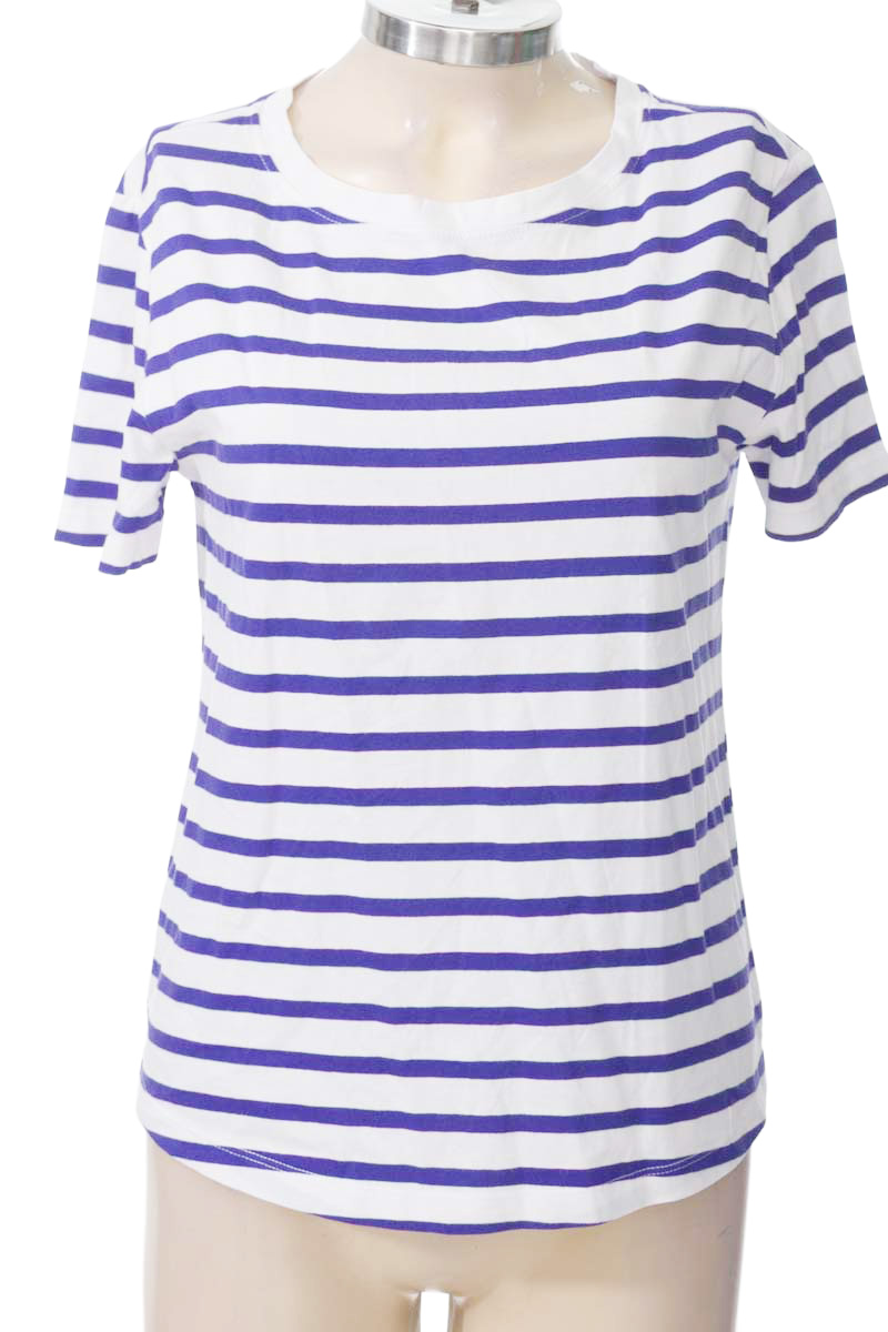 Top / Camiseta color Morado - MNG