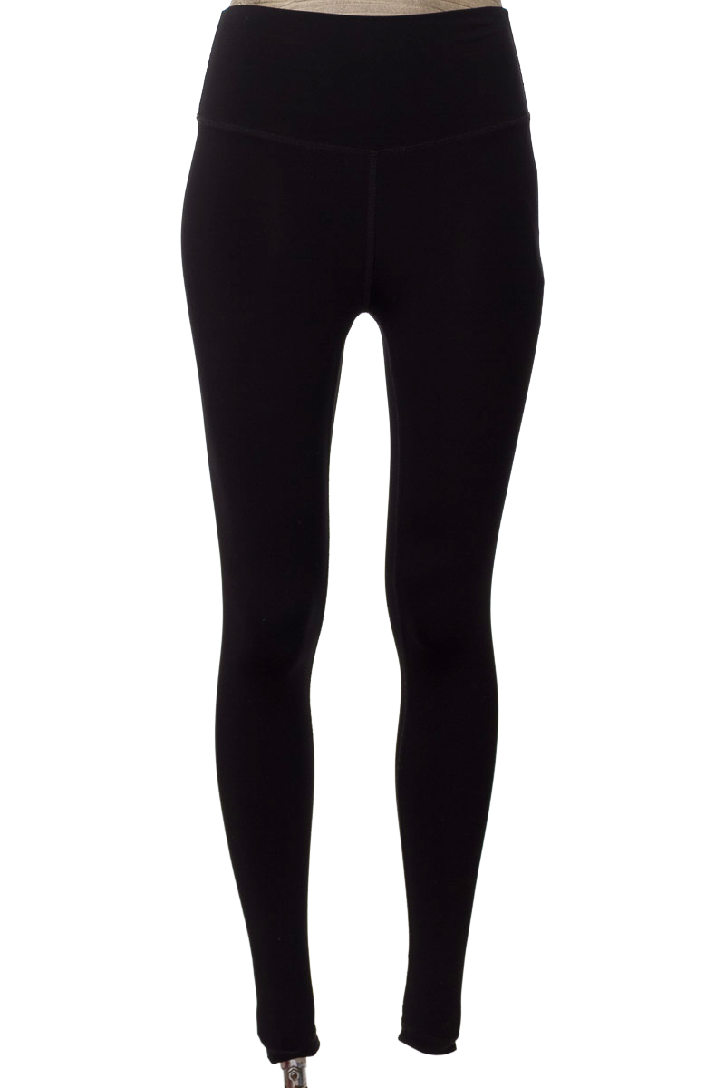 Ropa Deportiva / Salida de Baño color Negro - Vivt