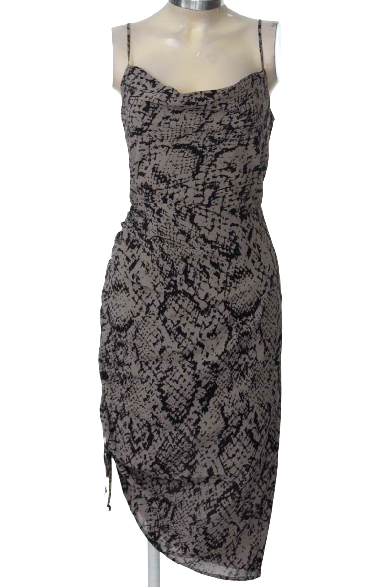 Vestido / Enterizo color Gris - Forever 21