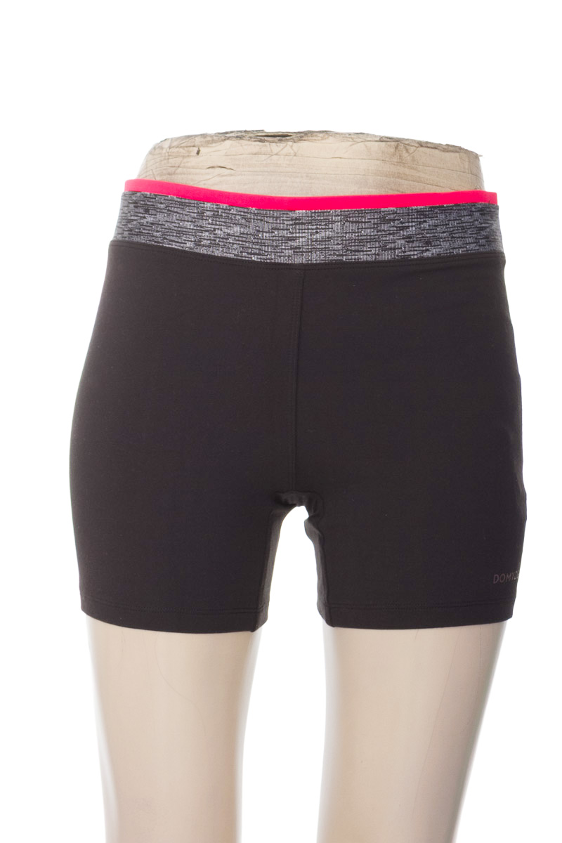 Ropa Deportiva / Salida de Baño color Negro - Domyos